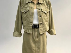 Olive green cargo two‑piece set cropped lapel jacket high waist midi skirt women vintage casual street bulk wholesale